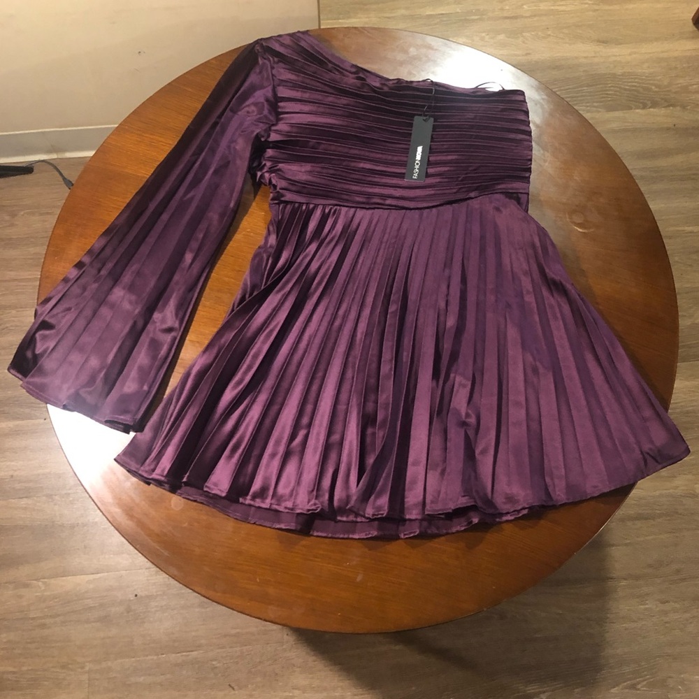Fashion Nova Molly Pleated Mini Dress - Plum